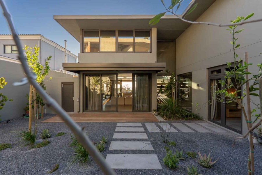 5 Bedroom Property for Sale in Camps Bay Western Cape